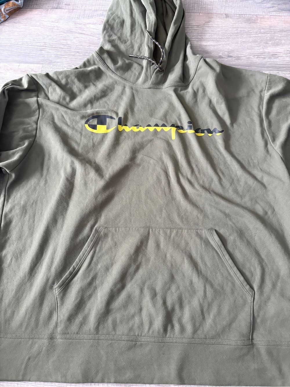 Champion hoodie finger holes XL